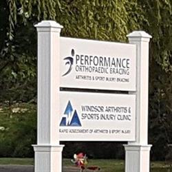 Windsor Arthritis & Sports Injury Clinic, opening hours