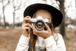 Whitby Photography Services, opening hours
