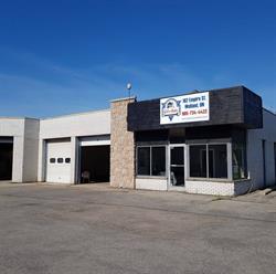 Gil's Auto, Welland, ON opening hours