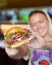 Shoeless Joe's Sports Grill Orleans, opening hours