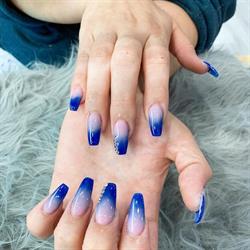 Tuxedo Nail & Spa, opening hours