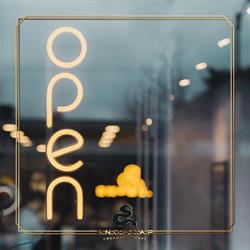 Snowcap Creamery and Cafe, Vancouver, BC opening hours