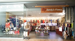 Sandy's Finery, Ottawa, ON opening hours