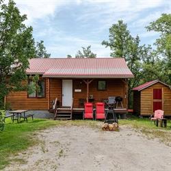 St. Malo Cabins, opening hours
