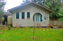 Purpletree B&B, Gibsons, BC opening hours