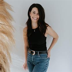 Samantha Marie Dawn - Hairstylist, Kelowna, BC opening hours