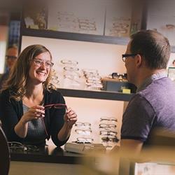 Aurora Eye Care Edson (In Focus), opening hours