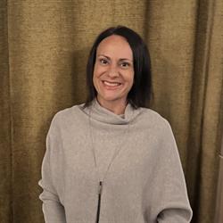 Kim Holcek - Taber & Area Mortgage Broker - Centum Professional Mortgage Group, opening hours