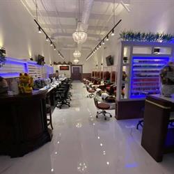 Holly nails tech, Regina, SK opening hours