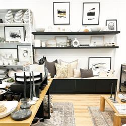Dale + Company, Stratford, ON opening hours