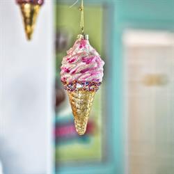Lickety Splitz Ice Cream Shop Tusket Nova Scotia, opening hours