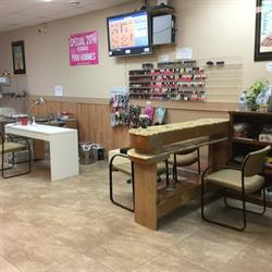 Ongles Tracy Nails, Laval, QC opening hours