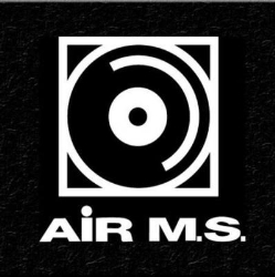 Studioairms, Montréal, QC opening hours