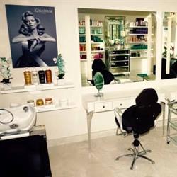 Farnaz Hair And Makeup Studio, Mississauga, ON opening hours