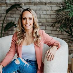 Glow Medical Spa, Kitchener, ON opening hours