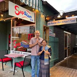 Sap Siam Bistro, Duncan, BC opening hours