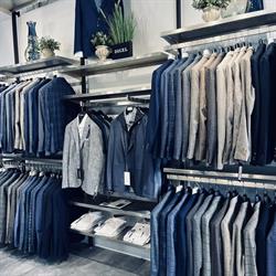 MR Menswear, Aurora, ON opening hours