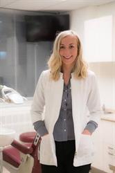 Dr. Kinga Kubieniec Dentistry, Toronto, ON opening hours