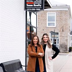 The Lisa Team ROYAL LePAGE Team Realty, Kemptville, ON opening hours