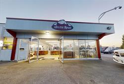Arctic Spas Prince George, opening hours