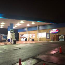 Ultramar, McMasterville, QC opening hours