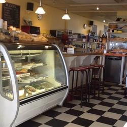 Truffles, Gibsons, BC opening hours