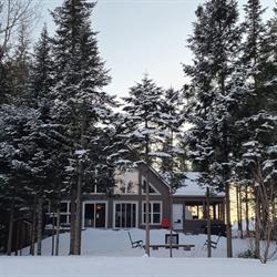 Chalet L’Arbôré, Saint-Come, QC opening hours