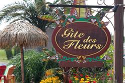 Gîte des Fleurs (le), Saint-Nicéphore, QC opening hours