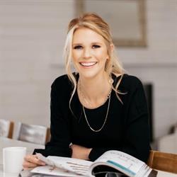 Erin VanderSluis Design, Chatham, ON opening hours