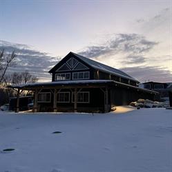 100 Acre Brewing Co., Peterborough, ON opening hours