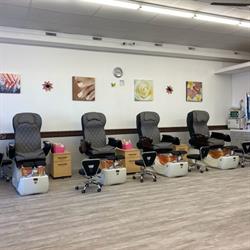 Cherry Nails And Spa, Didsbury, AB opening hours