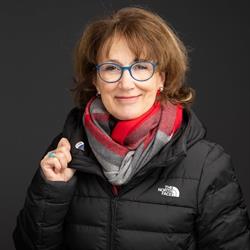 Céline Poulin, Courtier Immobilier agréé, Résidentiel et Commercial Re/Max, Montréal, QC opening hours