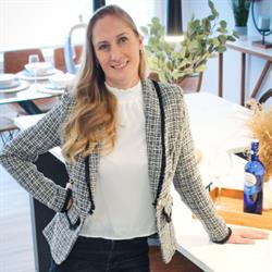 Raegan Yake Realtor, Calgary, AB opening hours