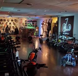 Fatwhip Scooters, Vancouver, BC opening hours