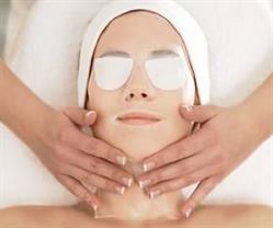 Ania Skin Care at Roncesvalles Hair Salon, Toronto, ON opening hours