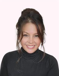 Elizabeth Hobson Realtor At Forest Hill Signature, North York, ON opening hours