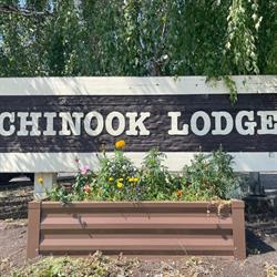 Chinook Lodge, Cardston, AB opening hours