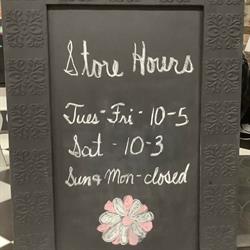 Barrypatch Boutique (Home Décor & Giftware Chatham-Kent), opening hours