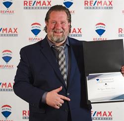 Calgary Realtor® Ryan Phelan Calgary RE/MAX Complete Real Estate Agent, opening hours