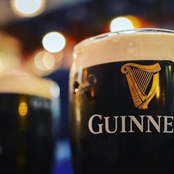 Molly Bloom's London, opening hours
