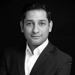 Trideep Chakraborty Personal Real Estate Corp. Macdonald Commercial Real Estate, Vancouver, BC opening hours