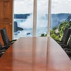 Niagara Falls Meetings, opening hours