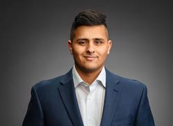Ranj Khakh. Vancouver Realtor, opening hours