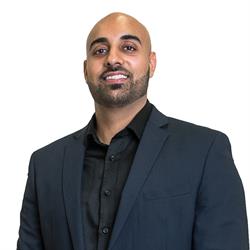 Jora Lalli - Personal Real Estate Corporation, Vancouver, BC opening hours