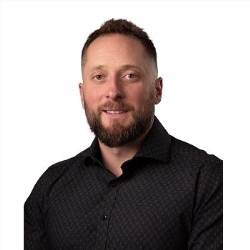 Jesse May Realtor® (Re/Max Check Realty) - Campbell River, opening hours