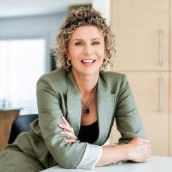 Magda Deininger - Real Estate Professional, Powell River, BC opening hours