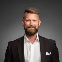 Justin Syens Real Estate, Vancouver, BC opening hours