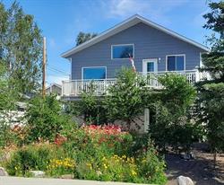 Arden Avenue Guest House, Yellowknife, NT opening hours