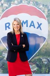 Rochelle Dale - Personal Real Estate Corporation - RE/MAX Shuswap, Salmon Arm, BC opening hours