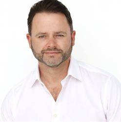 Che Crockatt, Real estate agent Pointe Claire, Sutton Performer, opening hours